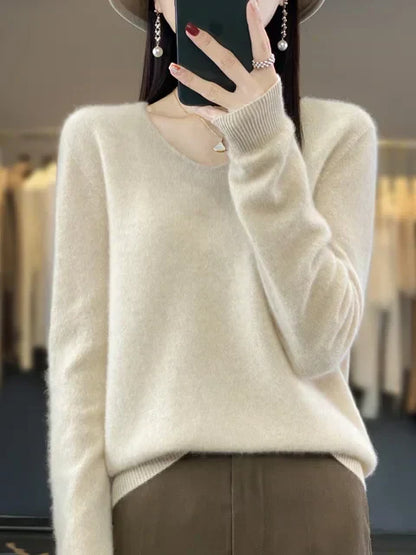 Amelia - Luxurious Sweater