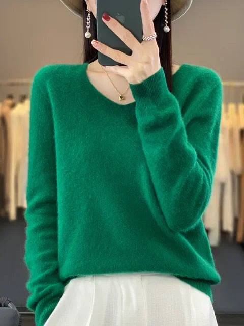 Amelia - Luxurious Sweater