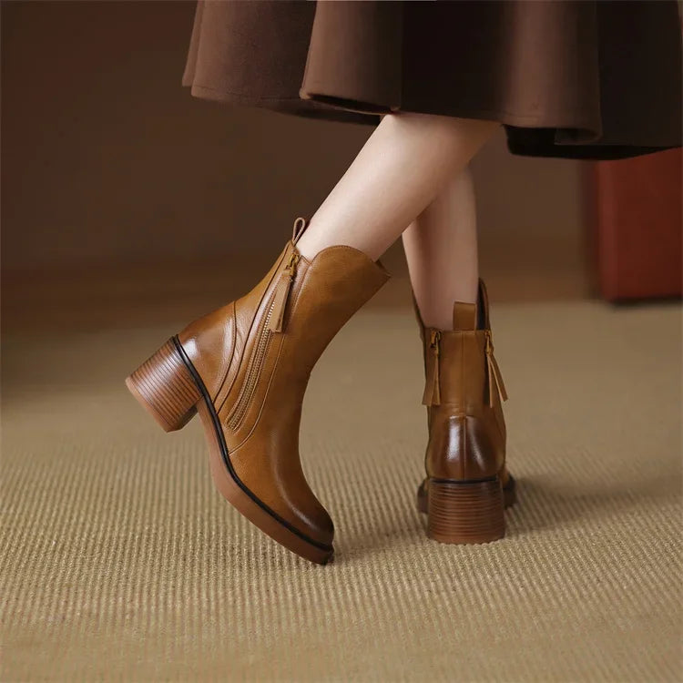 Isolda | Leather ankle boots