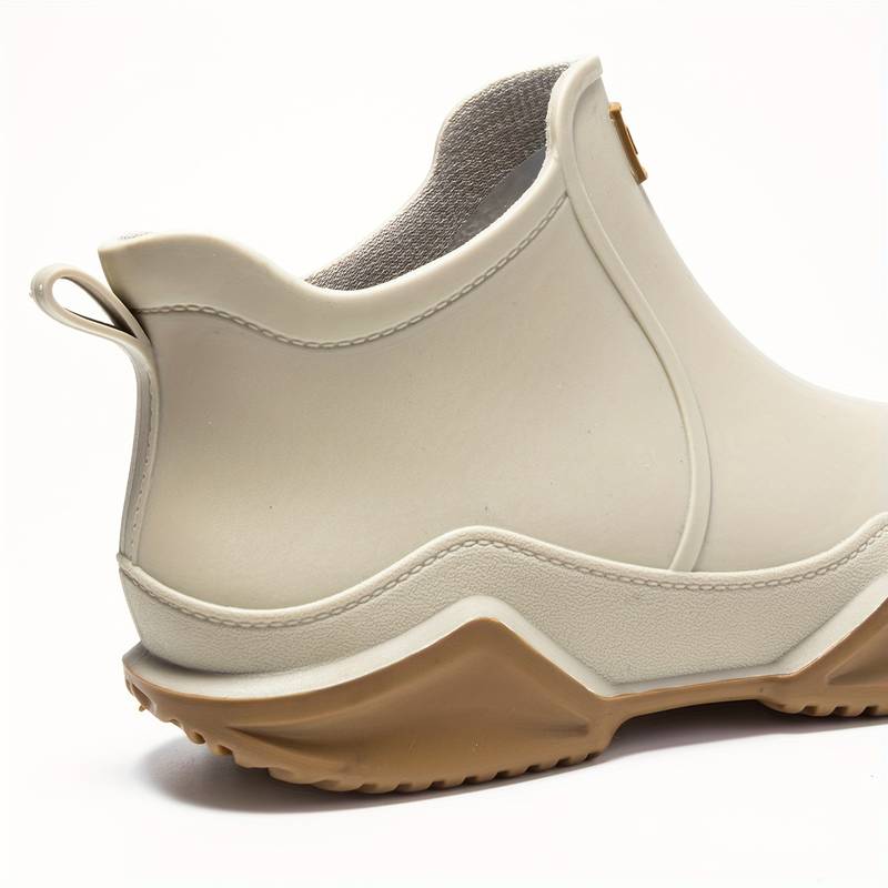 Teodora - Modern orthopedic rubber boot